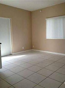 040444_8548433_2605511207