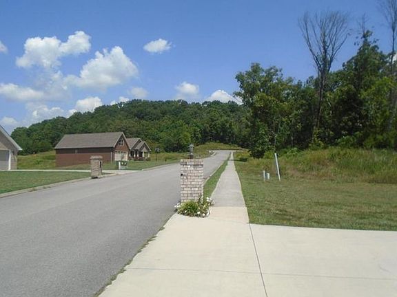 5th image of 523 Lauren Michelle Ln