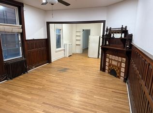 1228 S Broad St #1R, Philadelphia, PA 19146