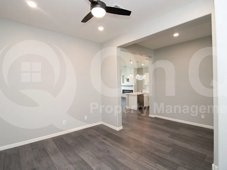3867 E Honeysuckle Pl — Photo 6