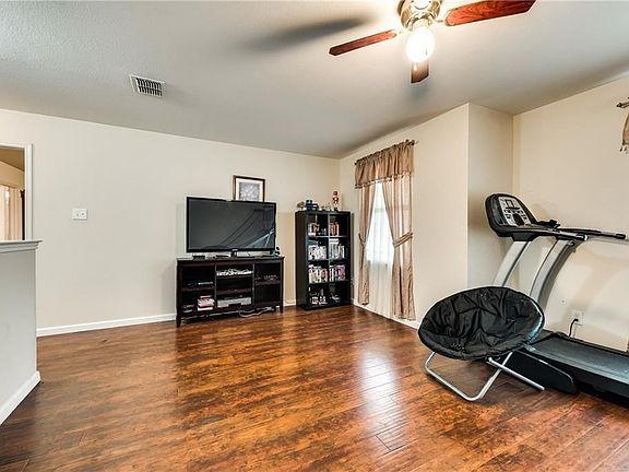 4th image of 13331 Hursey Dr