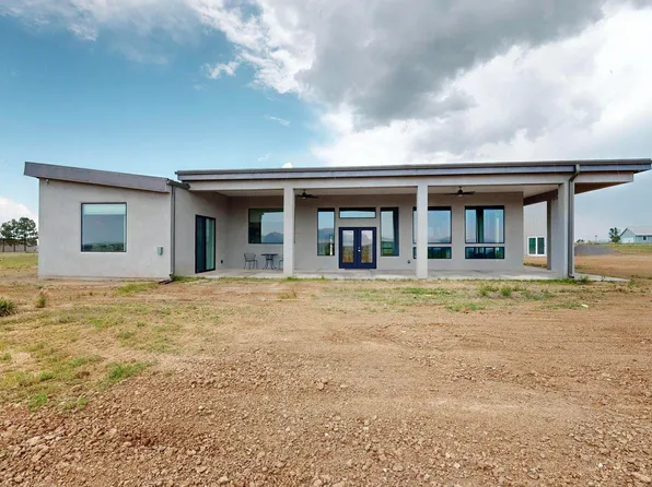 53 Blanco Dr, Edgewood, NM 87015