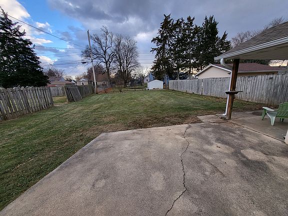 3rd image of 705 Kingsley Dr