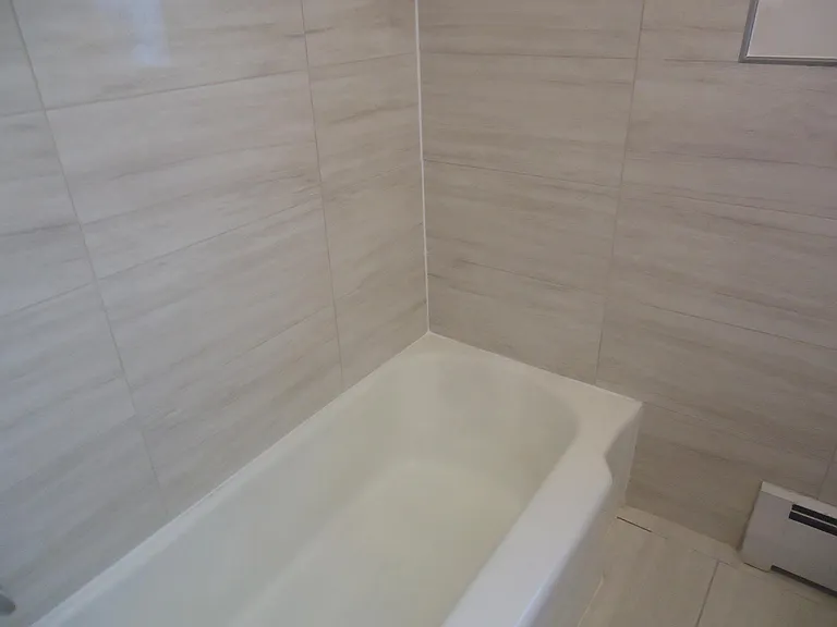 4950 Greenwood Ave #3E — Photo 20
