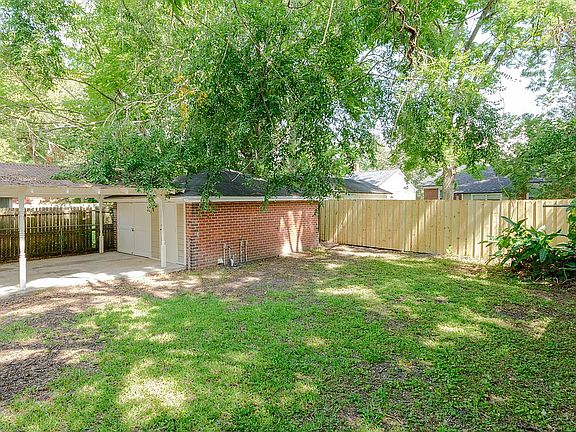 5th image of 4743 Ramona Blvd