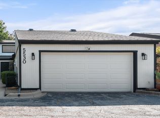 5530 Willow Cir, Fort Worth, TX 76112