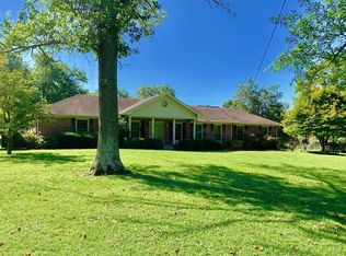 261 Lake Terrace Dr, Hendersonville, TN 37075