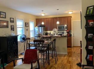 3055 N Bremen St, Milwaukee, WI 53212