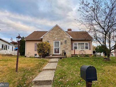 1321 Canterbury Ln, York, PA, 17406