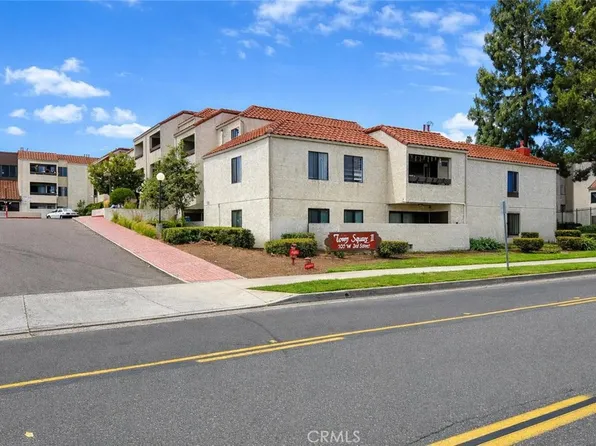 700 W 3rd St Unit A104, Santa Ana, CA 92701