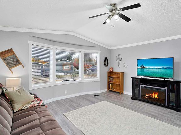 4th image of 37543 England Way #156