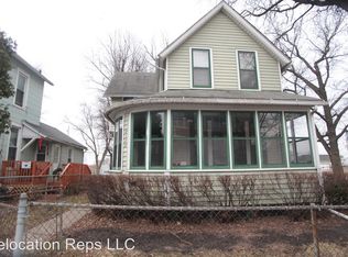 1117 W 6th St, Davenport, IA 52802