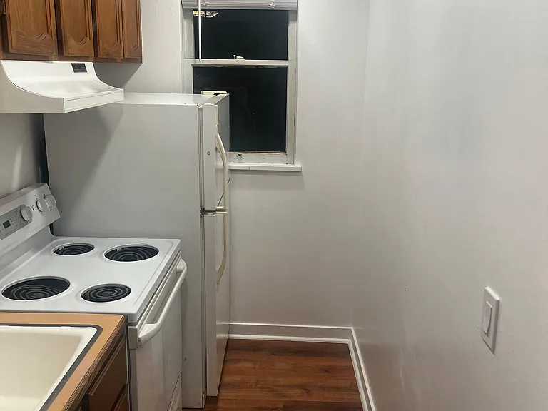 322 Avenue A #3 — Photo 11