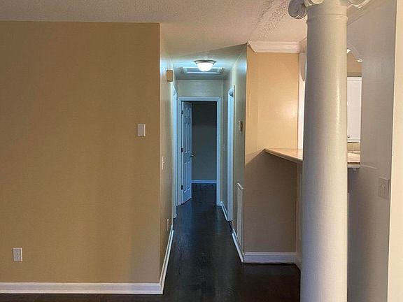 2nd image of 311 Holly St