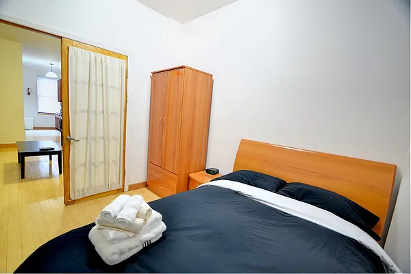 Rented by Smart City Real Estate LLC | media 19