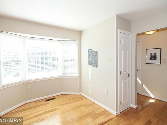 5th image of 5896 Parenham Way