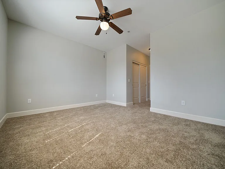Webster Ridge Apartments — Photo 35
