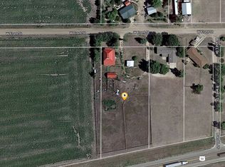 610 W Front St, Offerle, KS 67563