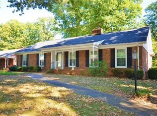 714 Pebble Dr, Greensboro, NC 27410