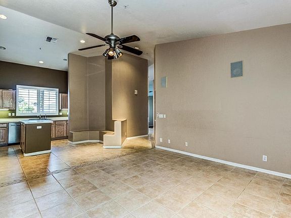 4th image of 10967 E Becker Ln