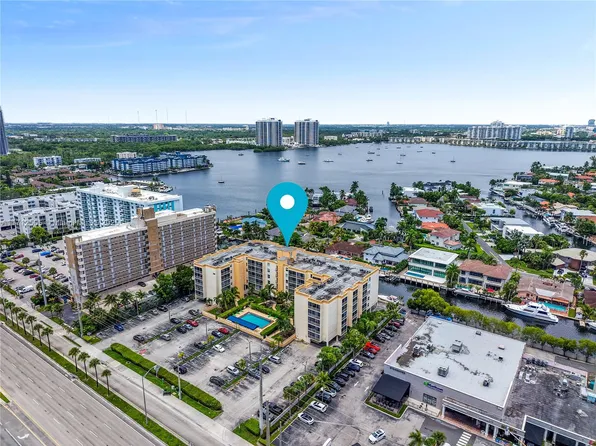 2935 NE 163rd St APT 4B, North Miami Beach, FL 33160