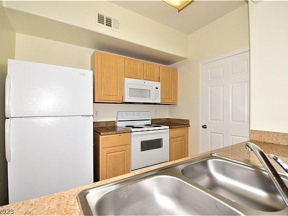 5th image of 8000 Badura Ave Unit 1122