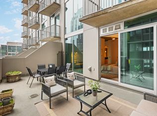 415 Church St APT 1009, Nashville, TN 37219