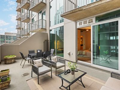 415 Church St APT 1009, Nashville, TN, 37219