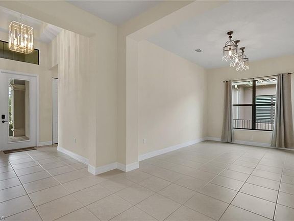 5th image of 2862 Cinnamon Bay CIR