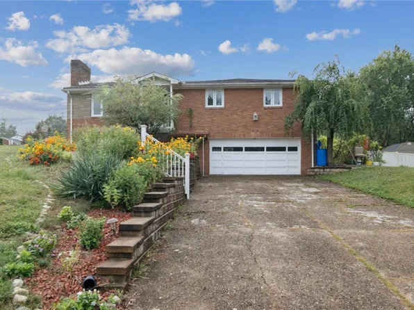 1236 Fox Terrier Dr, Bethel Park, PA 15102