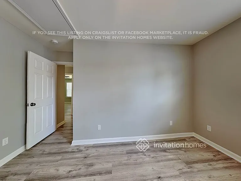 3920 Laurel Glen Dr — Photo 13