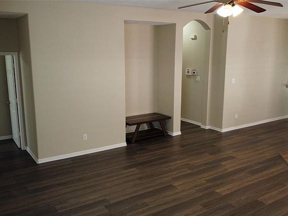 5th image of 7111 Favian Ct