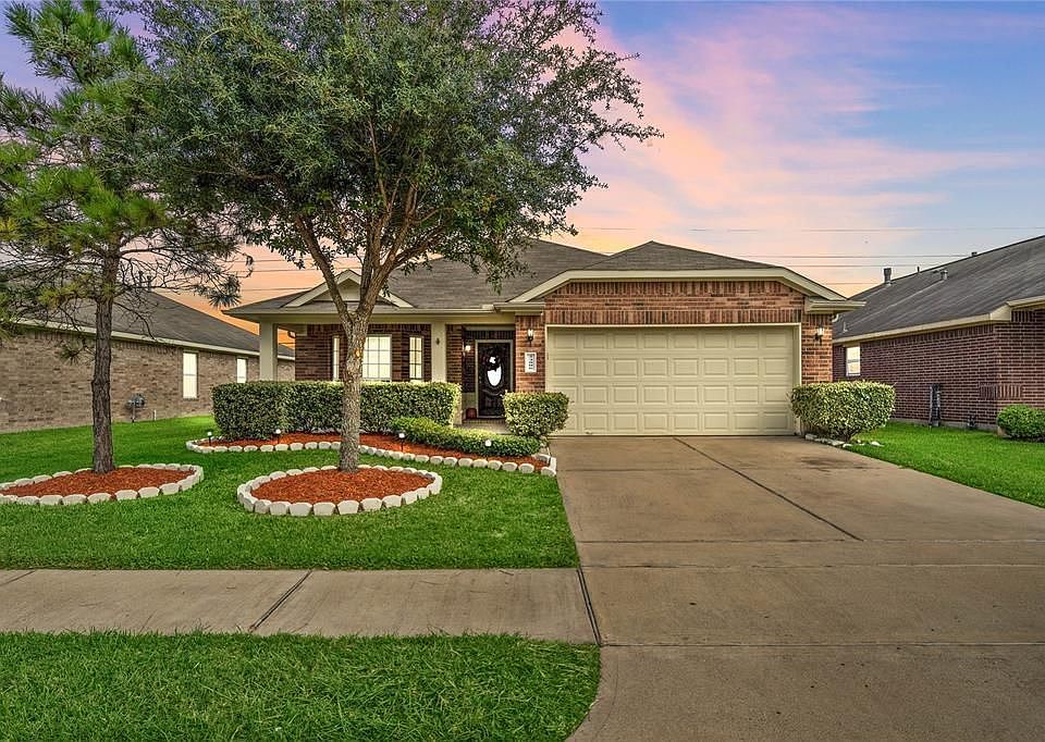 1st image of 24806 Tribeca Ln