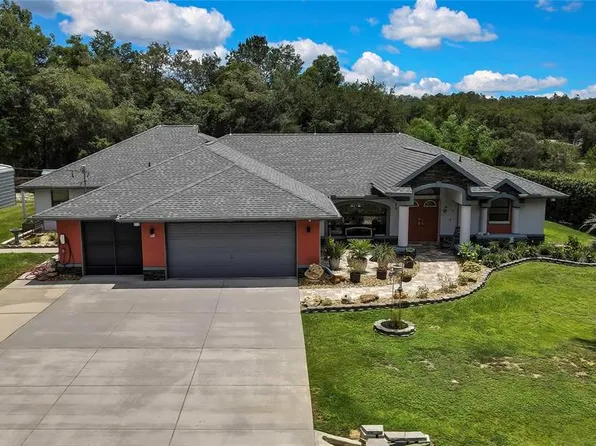 10721 N Ocean Dr, Citrus Springs, FL 34434