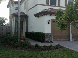 9024 SW 227th Ln, Cutler Bay, FL 33190