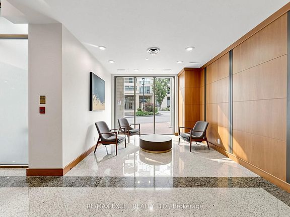 5th image of 256 Doris Ave #1203