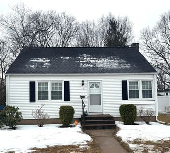52 Linnmore Drive, Manchester, CT, 06040