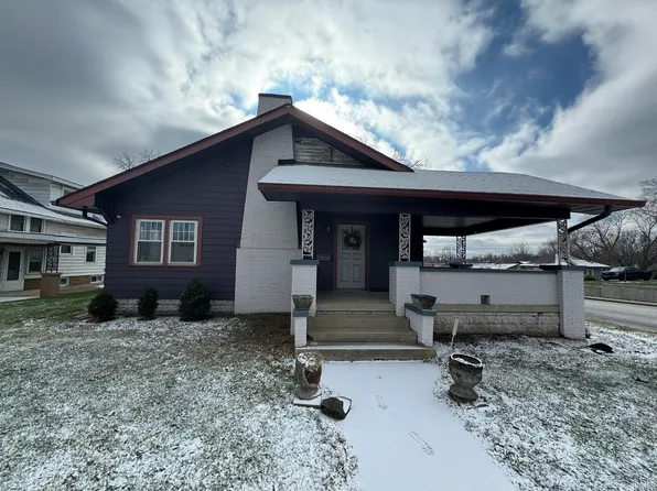 5 E High St, Mooresville, IN 46158