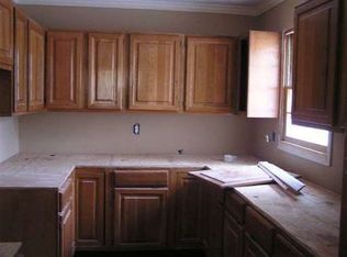 816 Crestwood Ter, Warner Robins, GA 31088