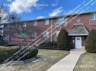 N114W15928 Sylvan Cir #207, Germantown, WI 53022