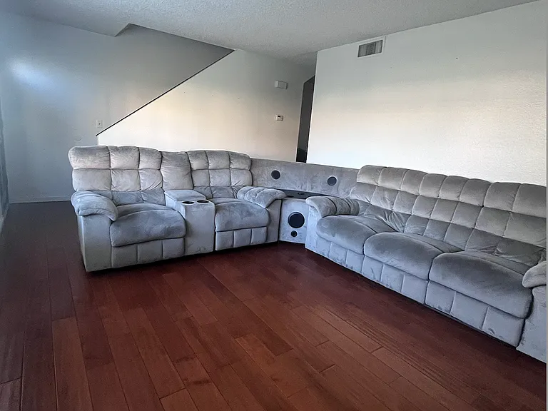 4195 Kingsley St #36 — Photo 11