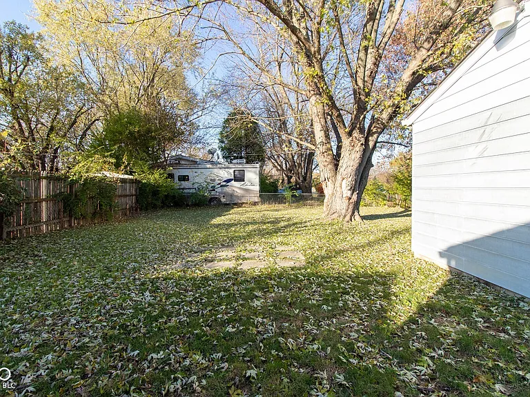 2510 W 38th St — Photo 15