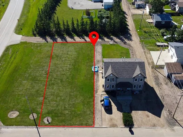 305 1st Ave SE, Fox Creek, AB T0H 1P0