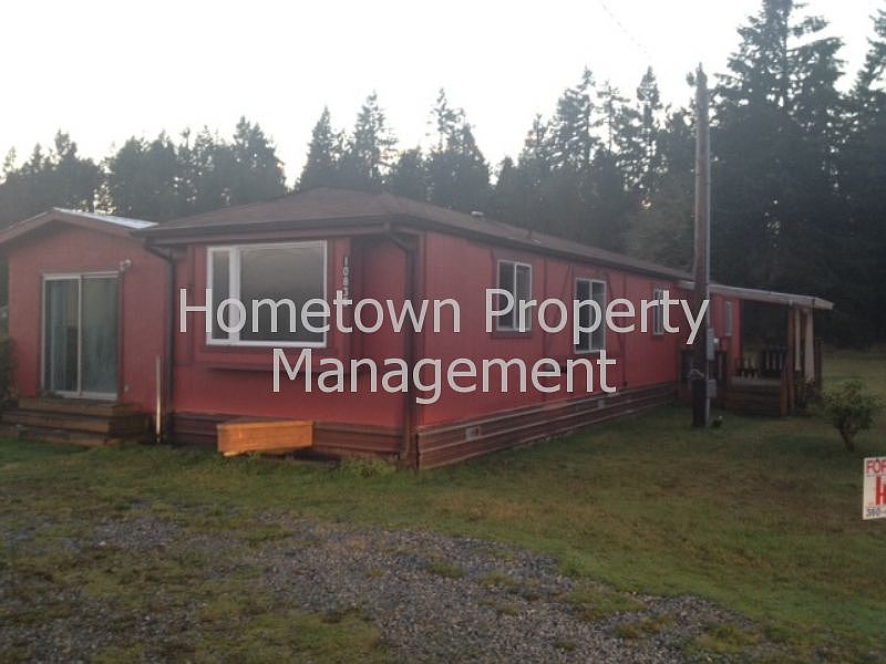 2nd image of 10835 Old Hwy 99 SE