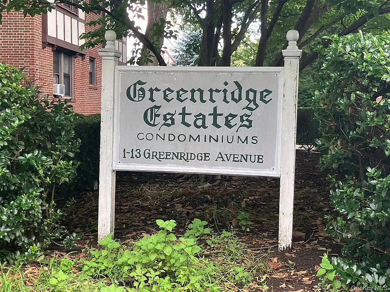 1 Greenridge Ave #D2 — Photo 13