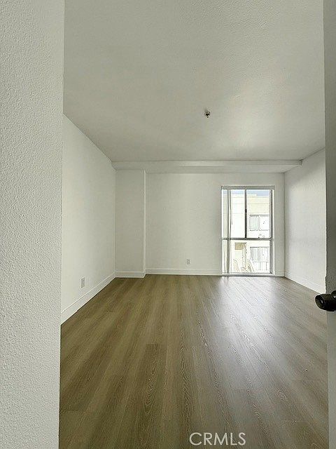 1st image of 116 W Maple St Unit 16