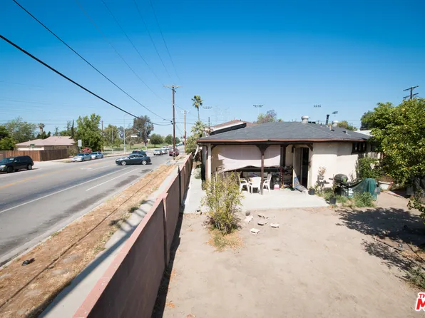 12443 Strathern St, North Hollywood, CA 91605