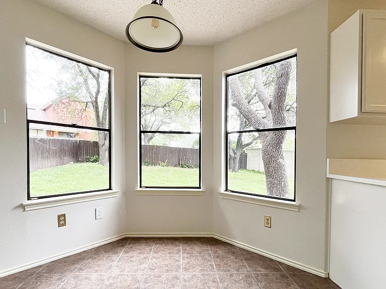2100 Waterway Bnd — Photo 8
