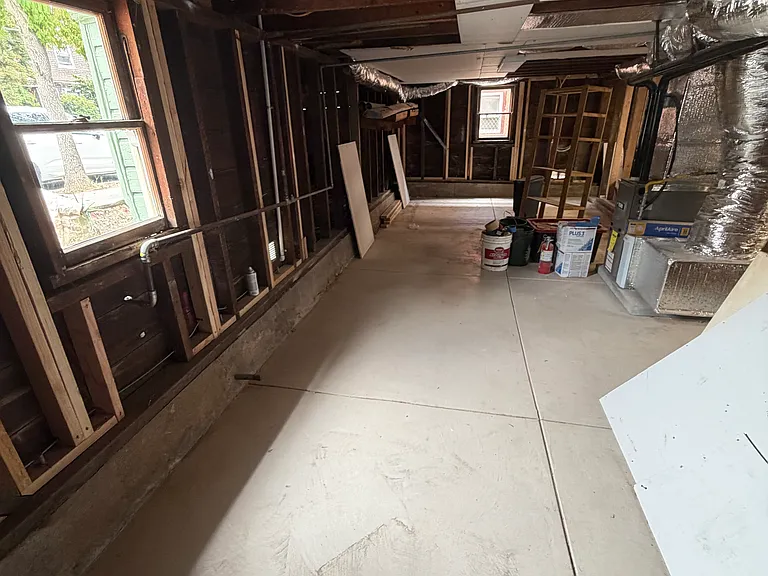 2108 Grant St — Photo 14