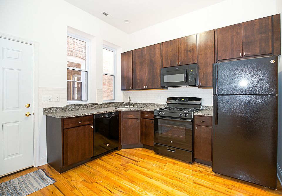 1st image of 1706 W Sunnyside Ave APT 1